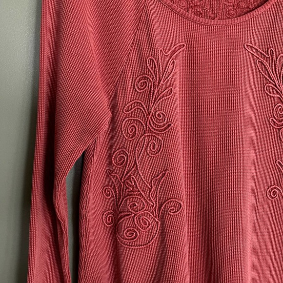 Soft Surroundings Camden Thermal Long Sleeve Top Size Small Embroidered Rust Red - Picture 6 of 13